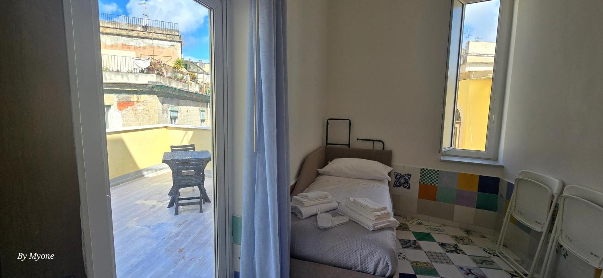 Aparthotel La Dimora Di Parthenope Centro Storico Naples